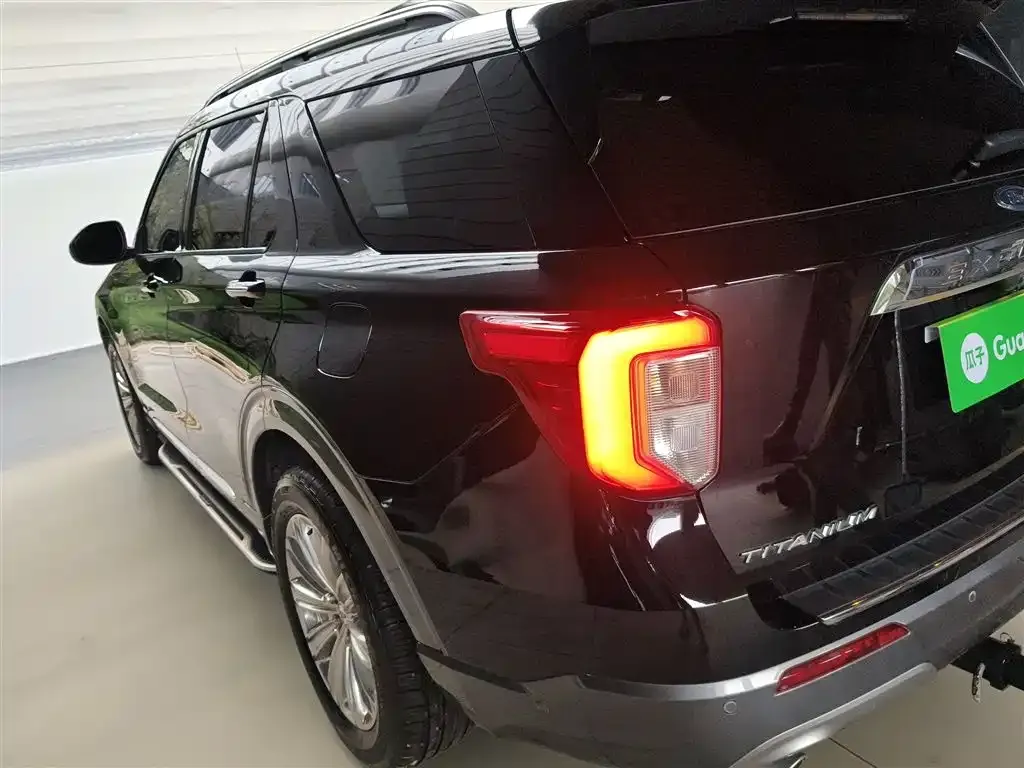 Ford Explorer 2021 из CN, фото 5