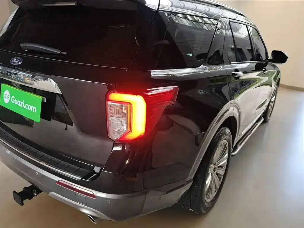 Ford Explorer 2021 из CN, фото 7