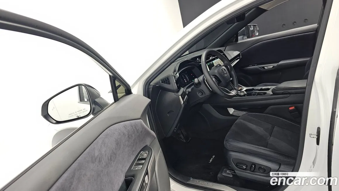 Lexus RZ 2023 из KR, фото 10