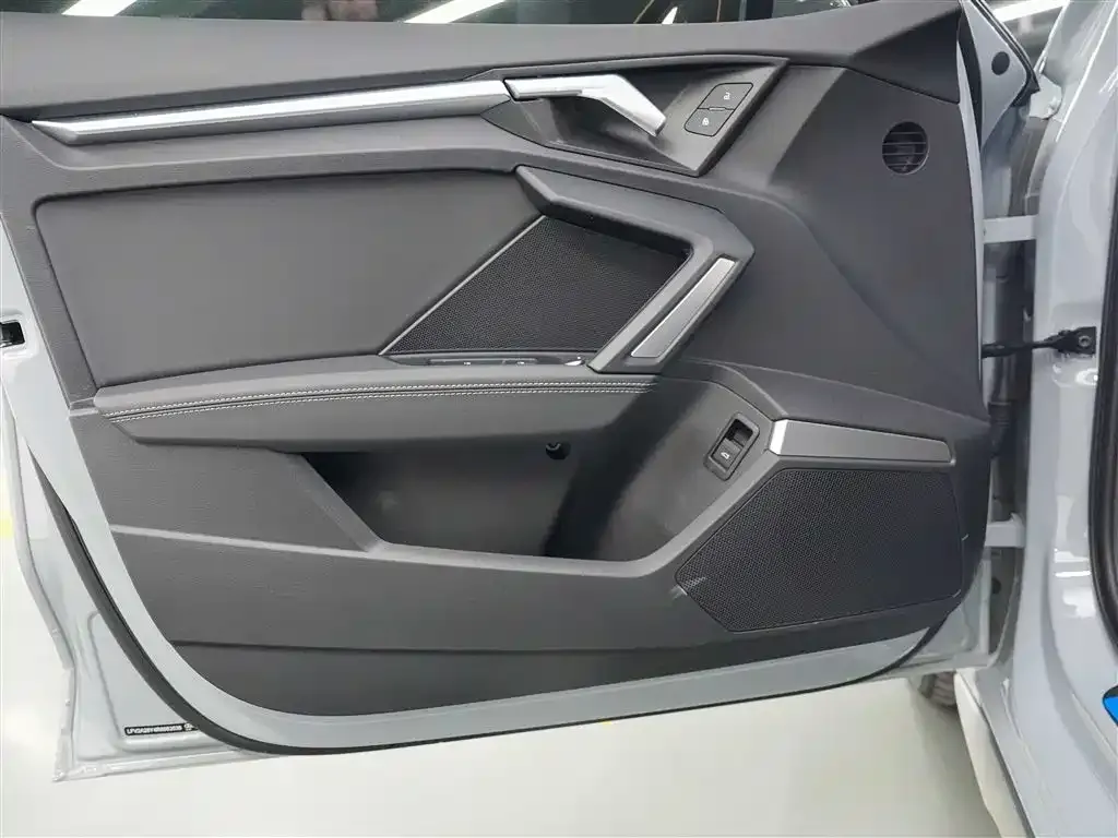 Audi A3 2025 из CN, фото 9