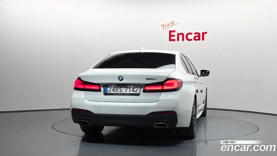 BMW 5-Series 2022 из KR, фото 4