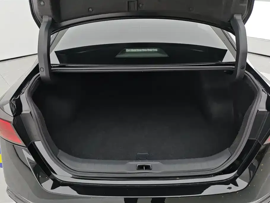 Nissan Teana 2022 из CN, фото 4