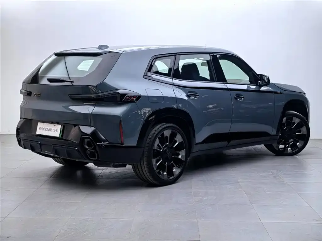 BMW XM 2023 из CN, фото 4