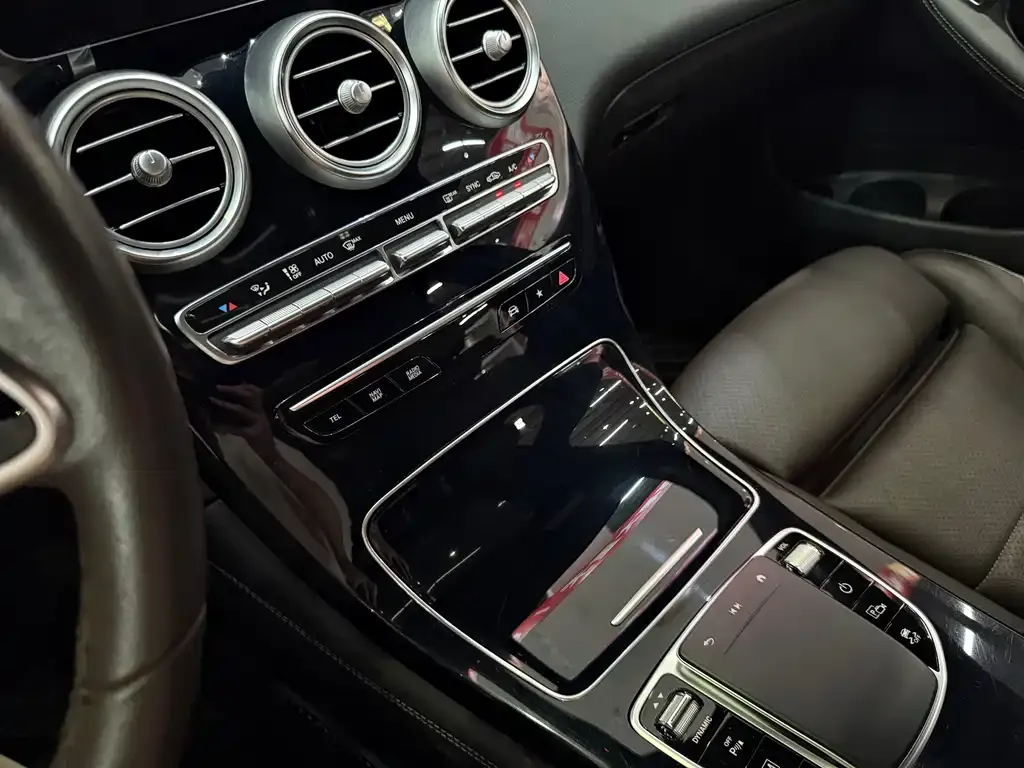 Mercedes-Benz GLC 2021 из CN, фото 9