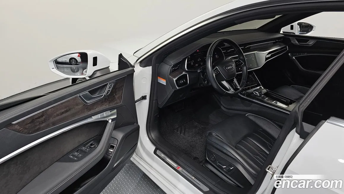 Audi A7 — фото 10