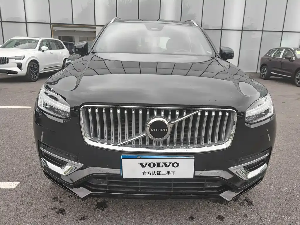 Volvo XC90 — фото 4