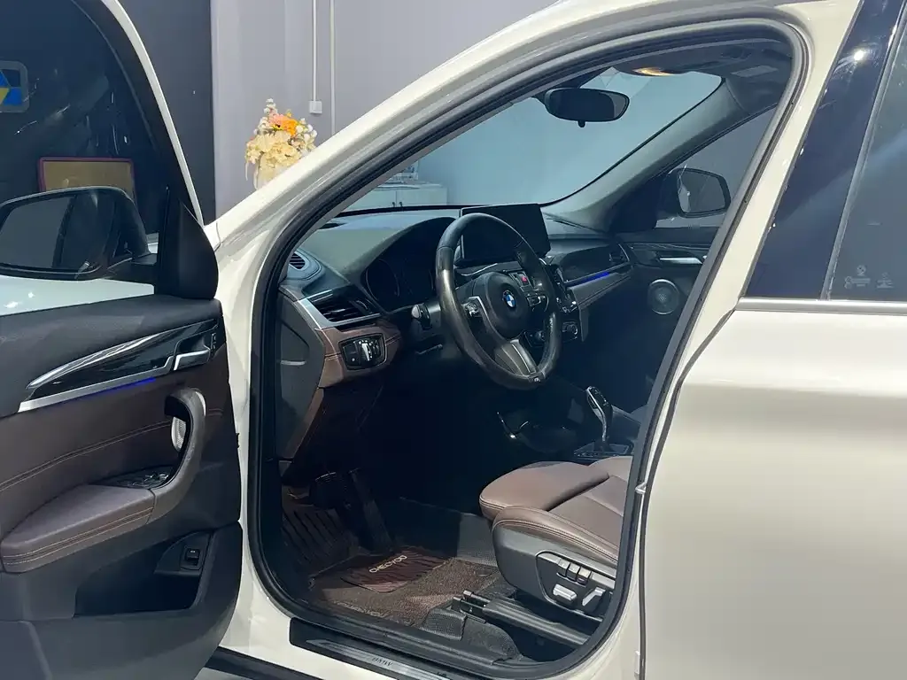 BMW X1 2021 из CN, фото 7