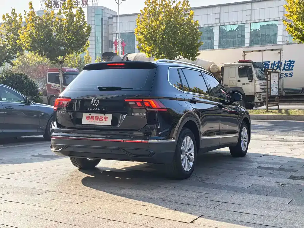 Volkswagen Tiguan L 2024 из CN, фото 4