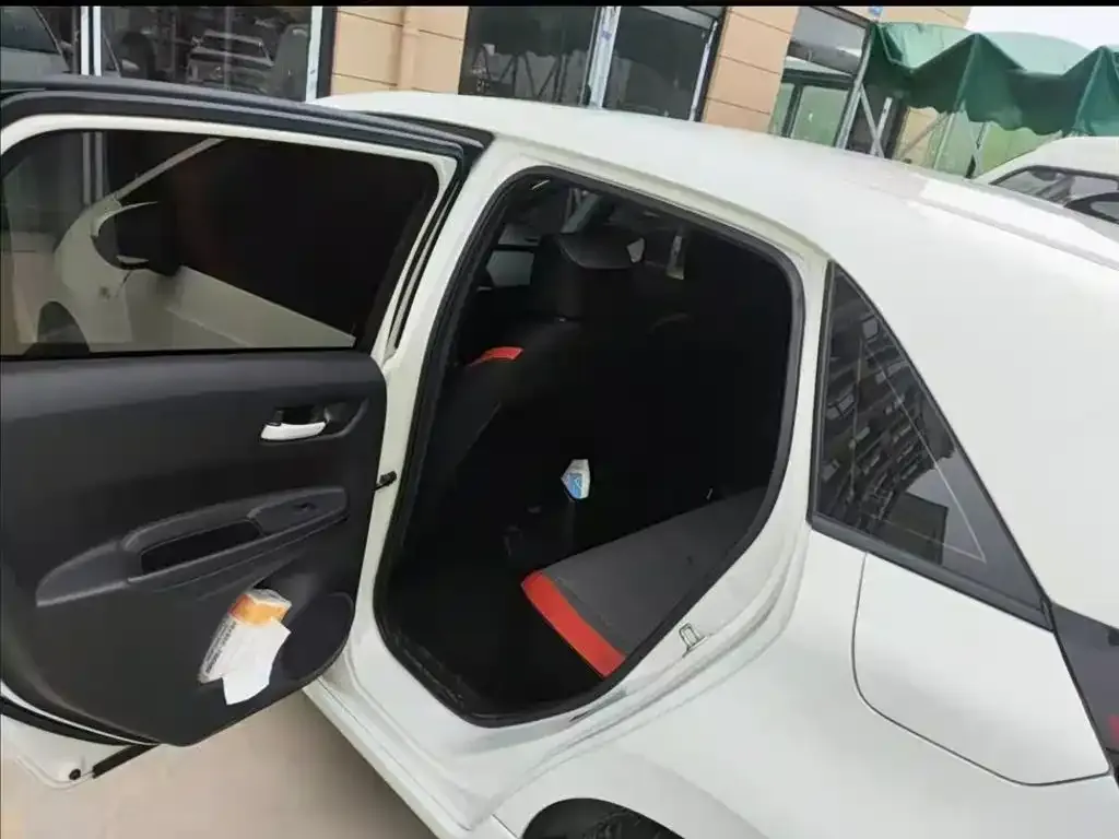 Honda Fit — фото 6
