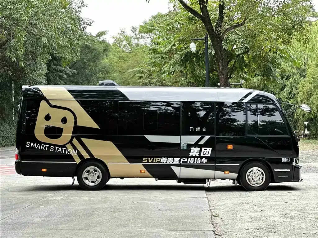 Toyota Coaster 2023 из CN, фото 3