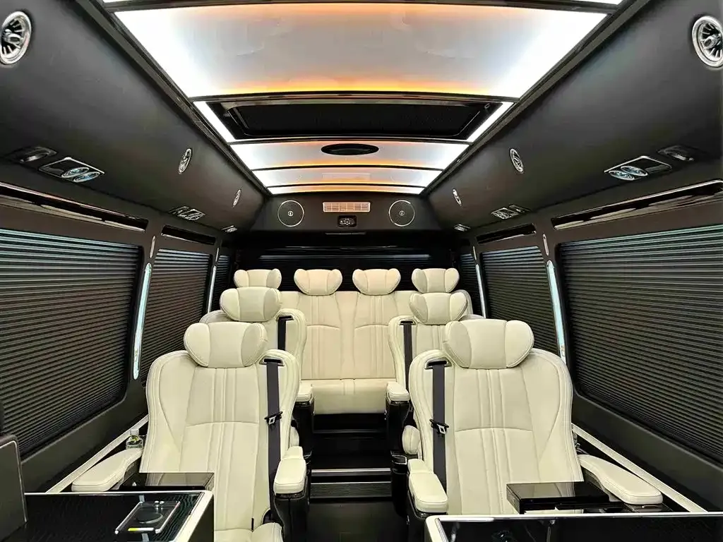 Toyota Coaster 2023 из CN, фото 7