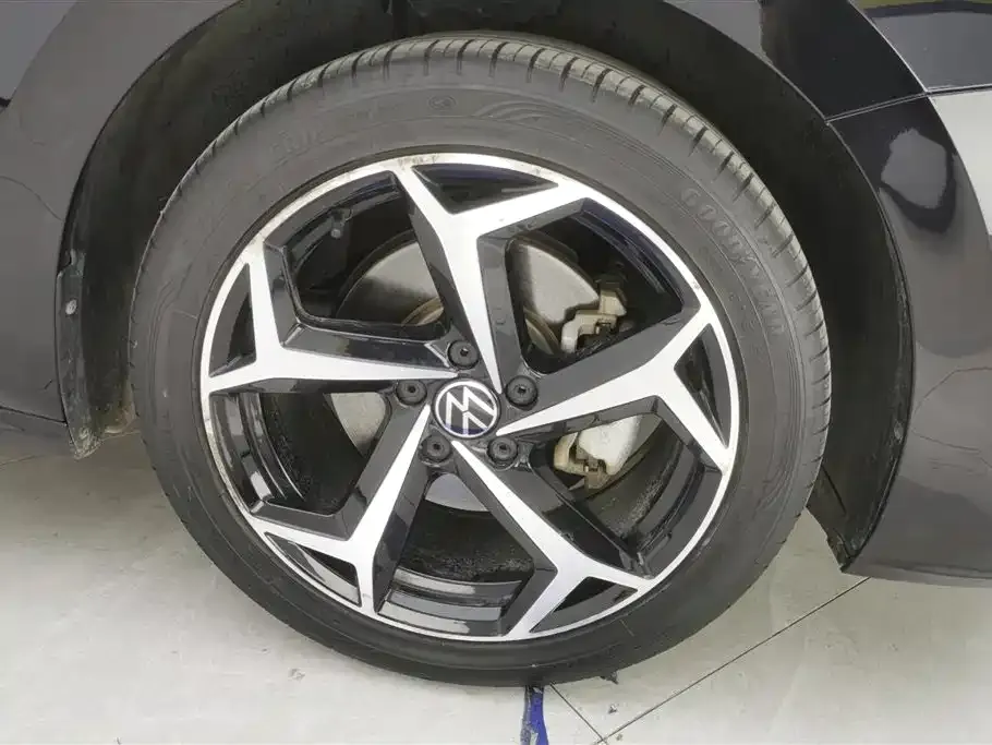 Volkswagen Passat 2022 из CN, фото 6