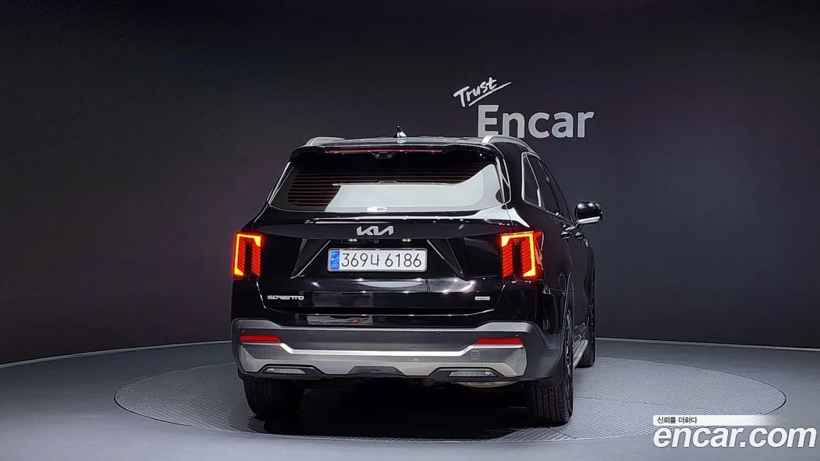 Kia Sorento — фото 4