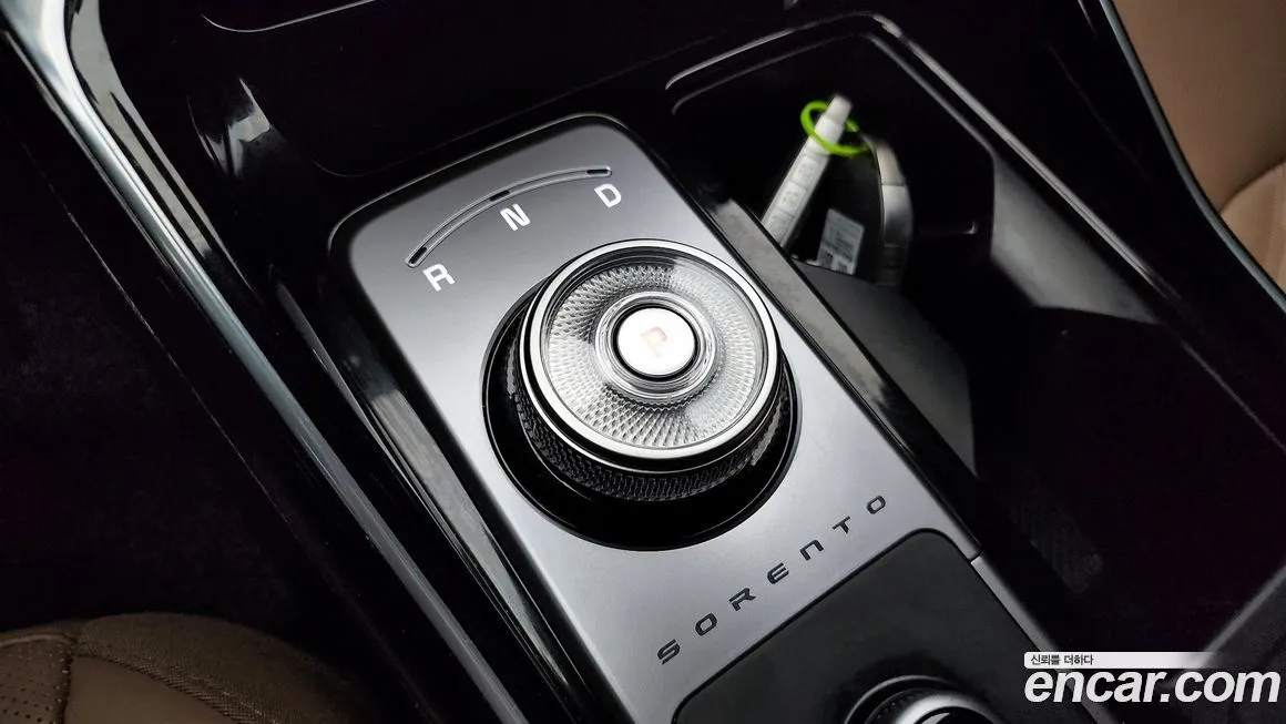 Kia Sorento — фото 9