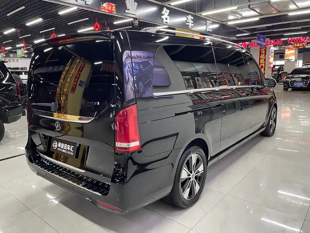 Mercedes-Benz V-Class 2021 из CN, фото 6