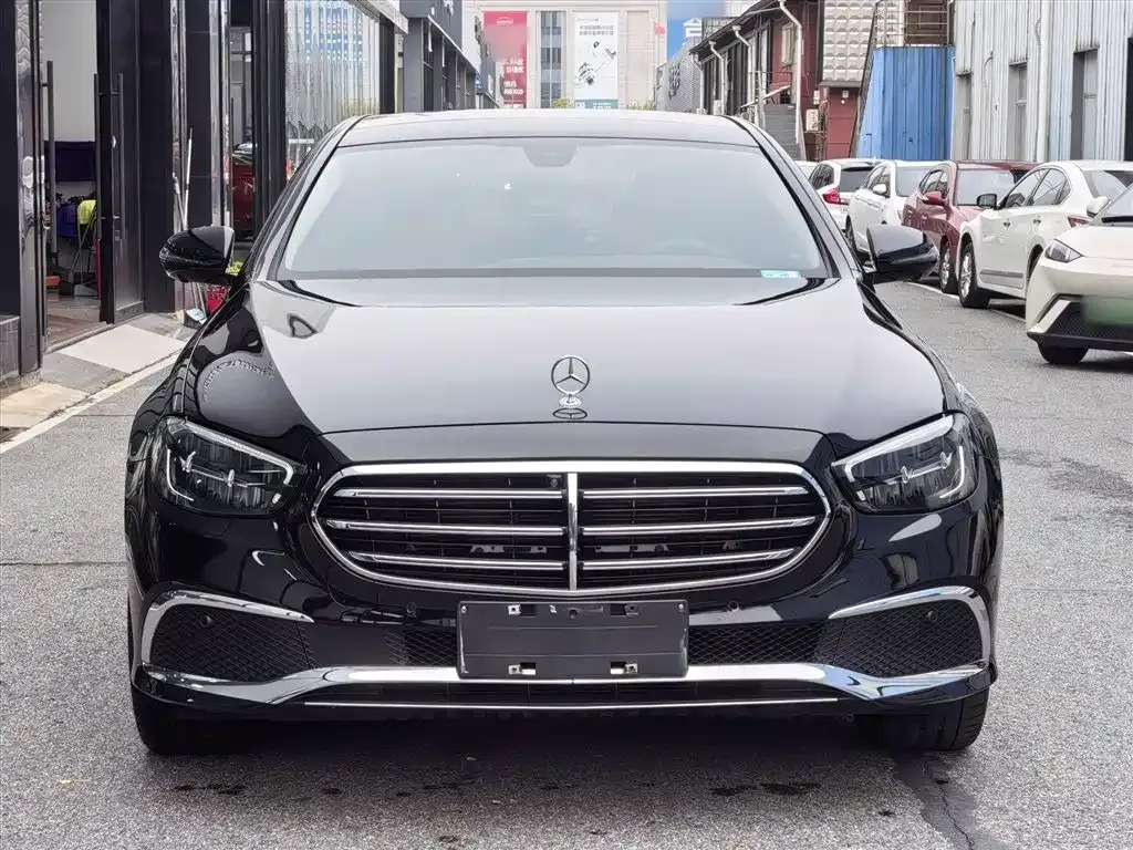 Mercedes-Benz E-Class 2023 из CN, фото 5