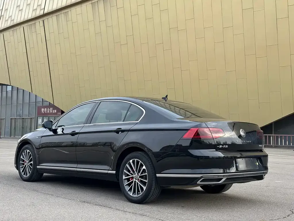 Volkswagen Magotan 2021 из CN, фото 6