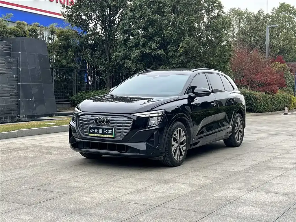 Audi Q5 e-tron 2024 из CN, фото 1