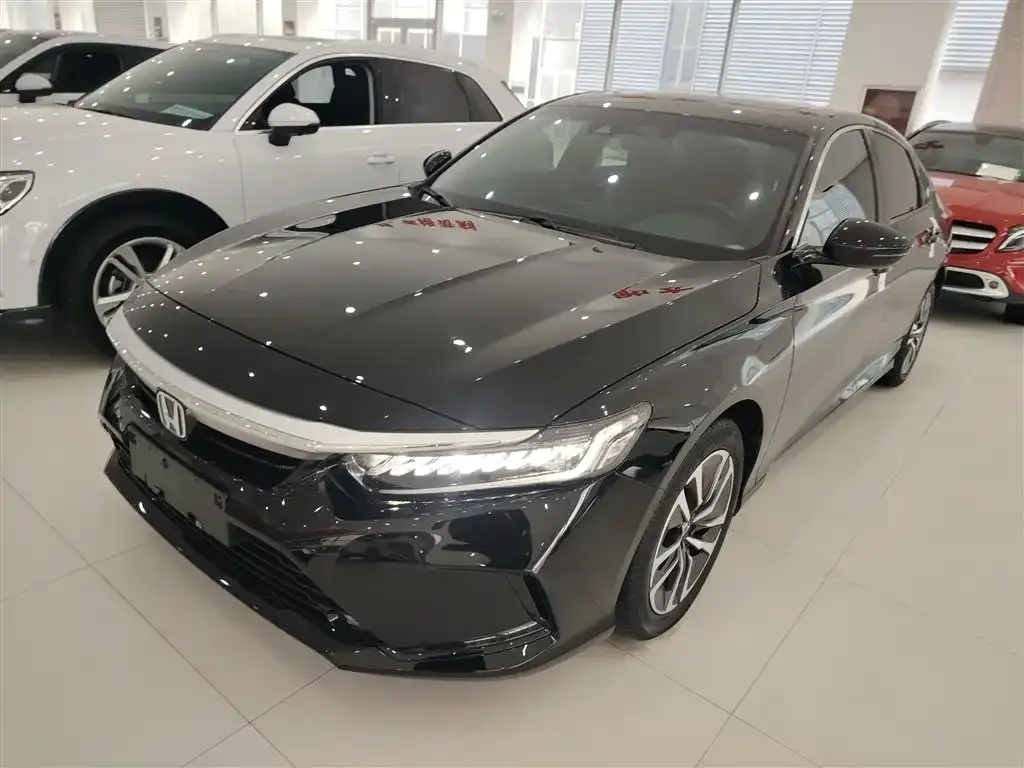 Honda Inspire 2023 из CN, фото 2