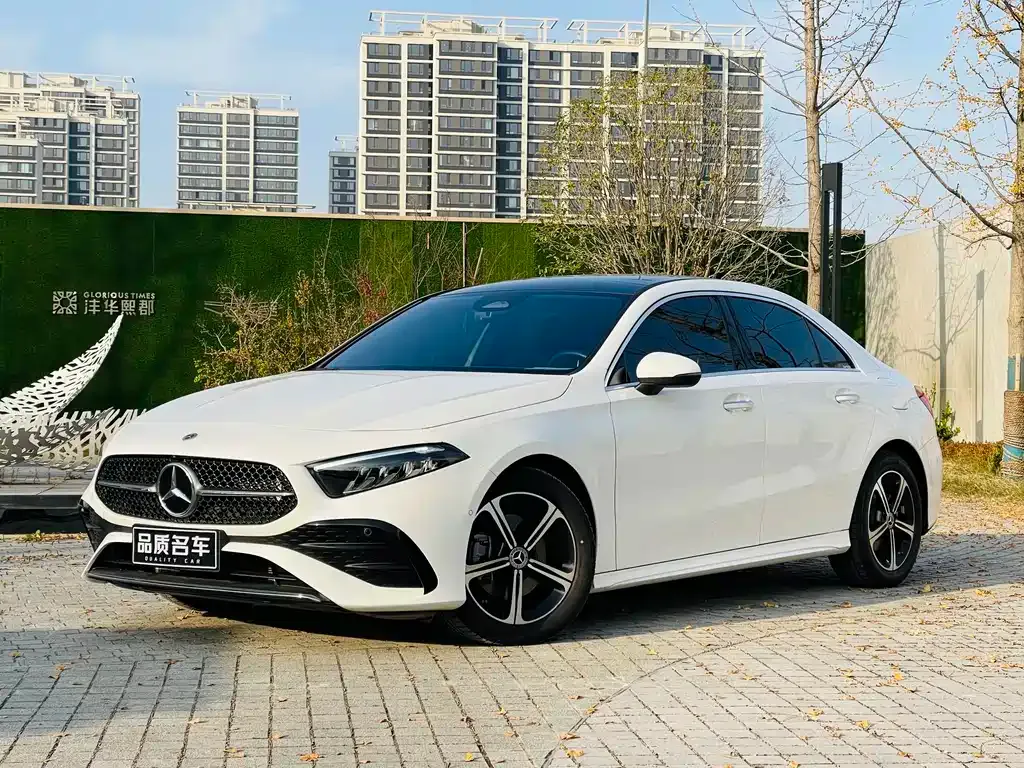 Mercedes-Benz A-Class 2024 из CN, фото 1