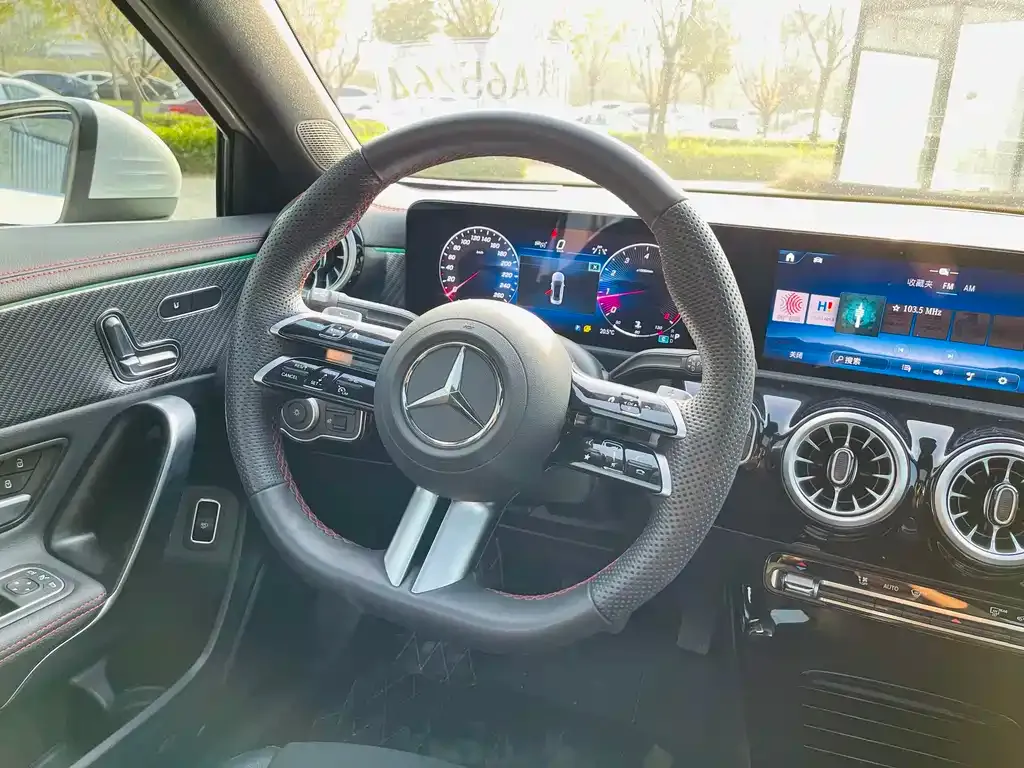 Mercedes-Benz A-Class 2024 из CN, фото 10