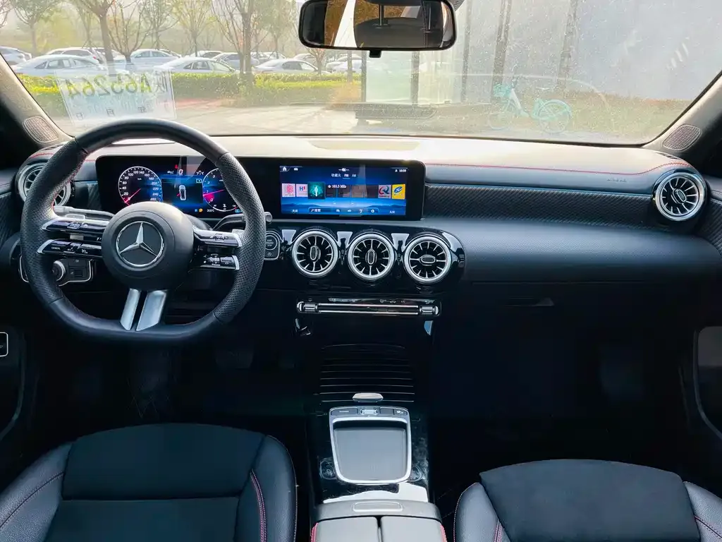 Mercedes-Benz A-Class 2024 из CN, фото 6
