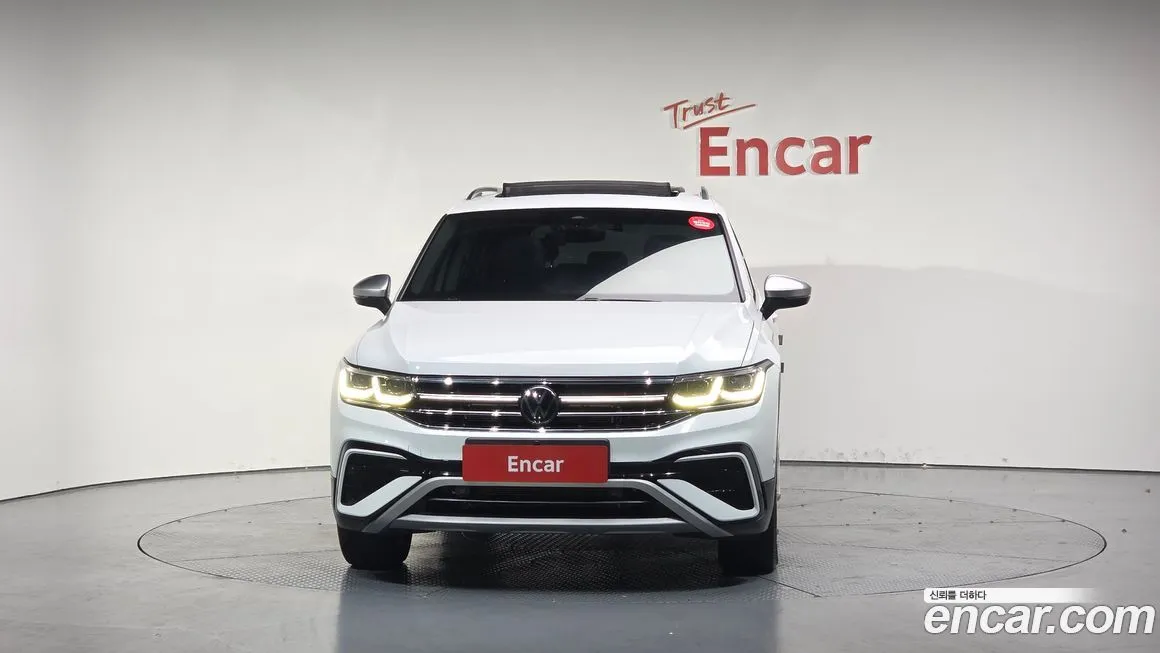 Volkswagen Tiguan — фото 3