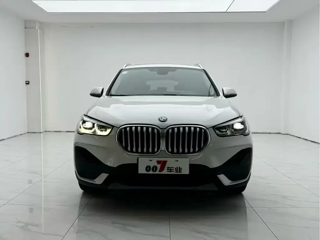 BMW X1 2021 из CN, фото 2