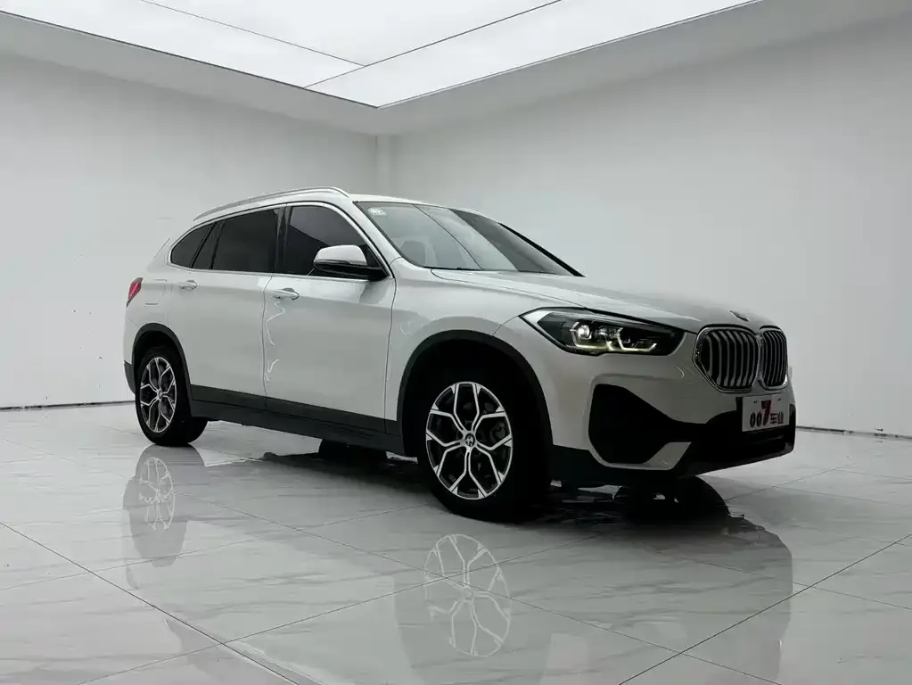BMW X1 2021 из CN, фото 3