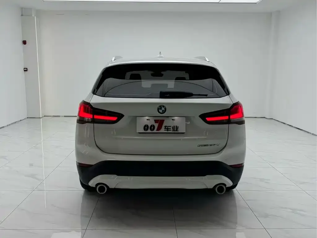 BMW X1 2021 из CN, фото 8