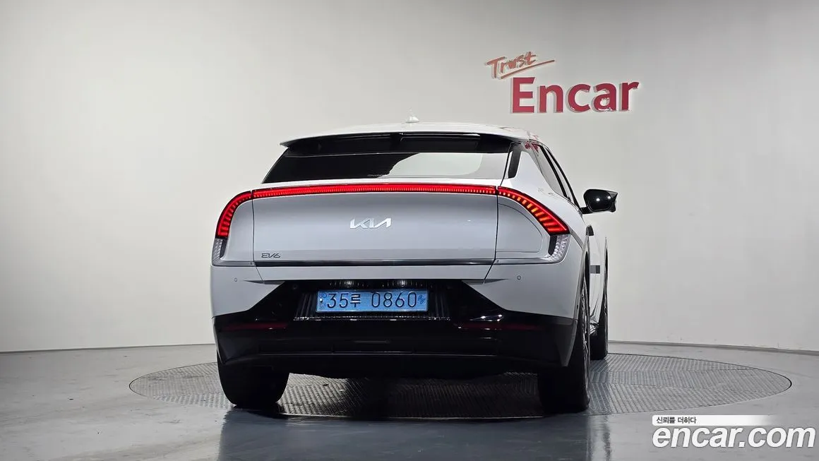 Kia EV6 — фото 4