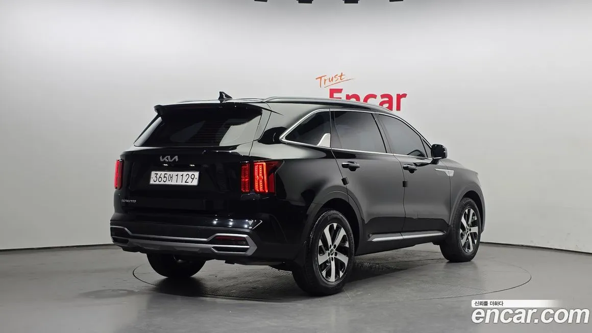 Kia Sorento 2023 из KR, фото 2
