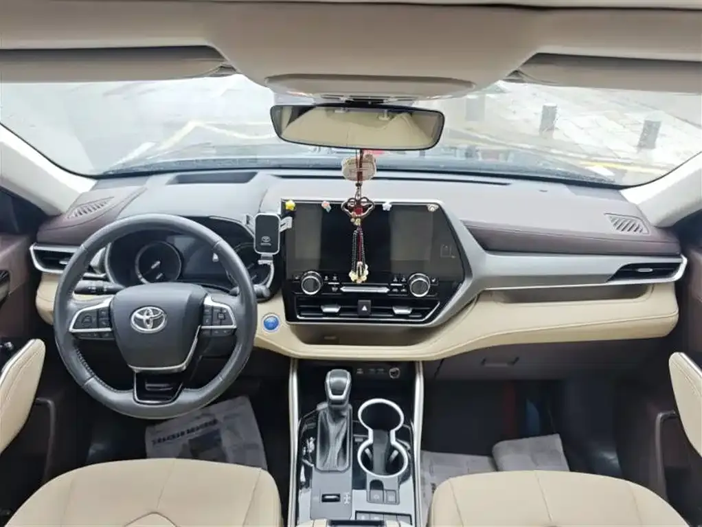Toyota Highlander 2022 из CN, фото 9