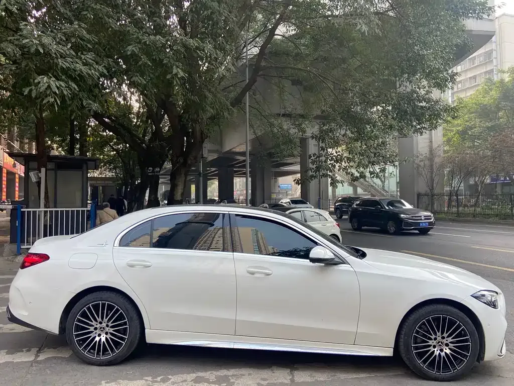 Mercedes-Benz C-Class 2024 из CN, фото 10