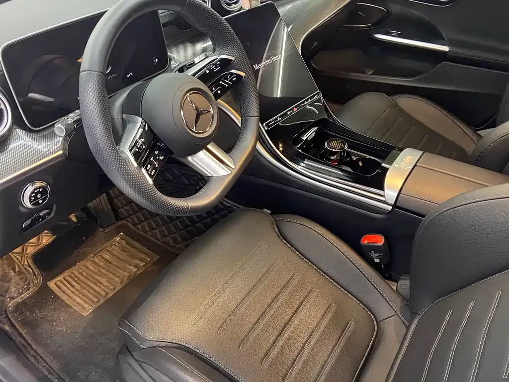 Mercedes-Benz C-Class 2024 из CN, фото 3