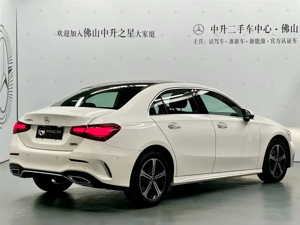 Mercedes-Benz A-Class 2024 из CN, фото 2