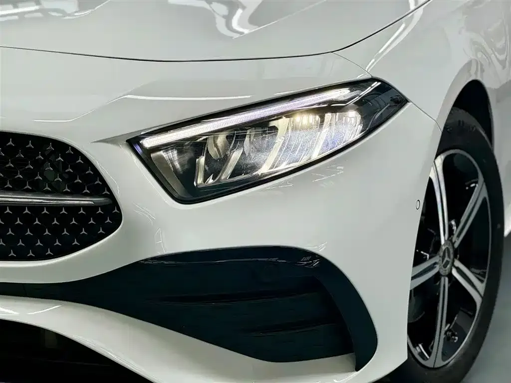 Mercedes-Benz A-Class 2024 из CN, фото 4