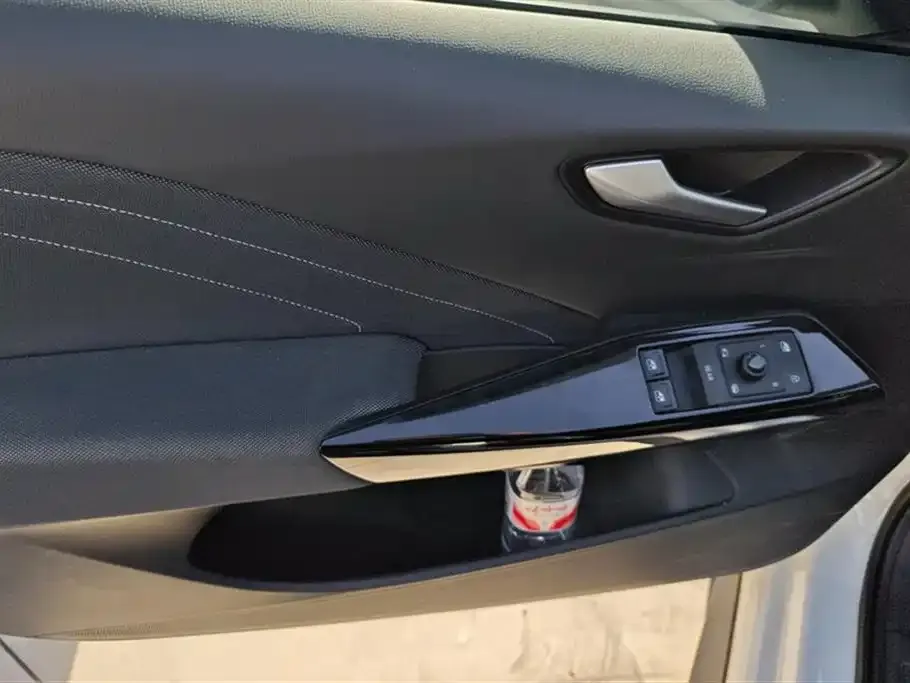 Volkswagen ID.3 2024 из CN, фото 7