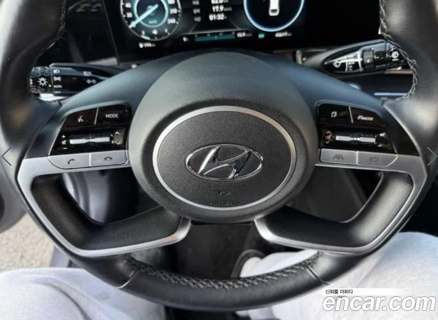 Hyundai AVANTE 2021 из KR, фото 8