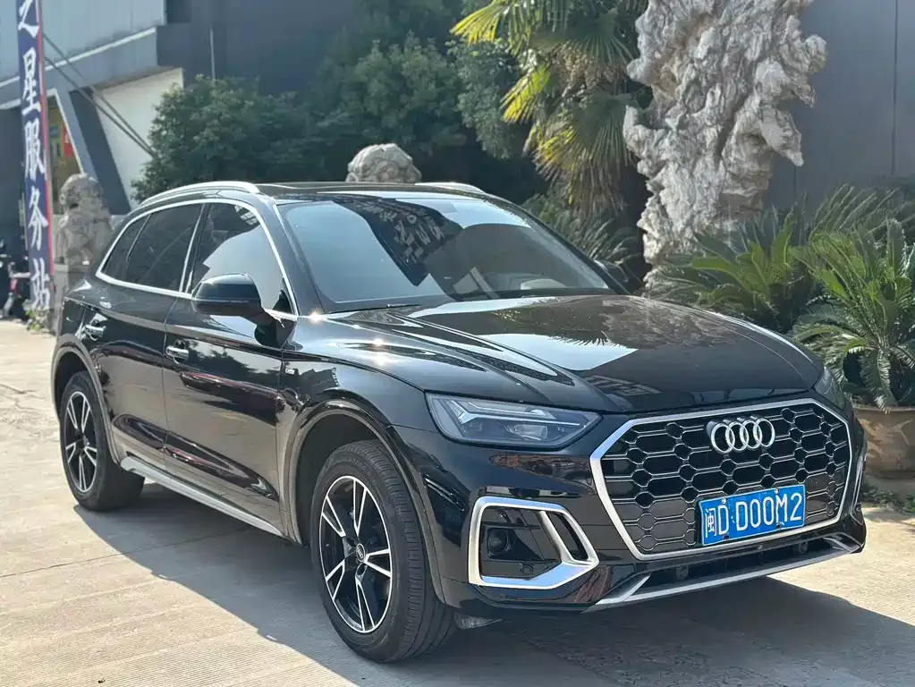 Audi Q5L 2022 из CN, фото 1