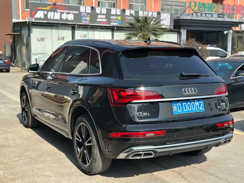 Audi Q5L 2022 из CN, фото 8