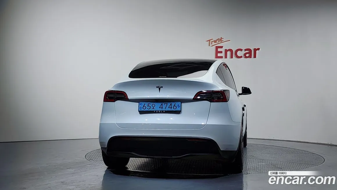 Tesla Model Y 2024 из KR, фото 4