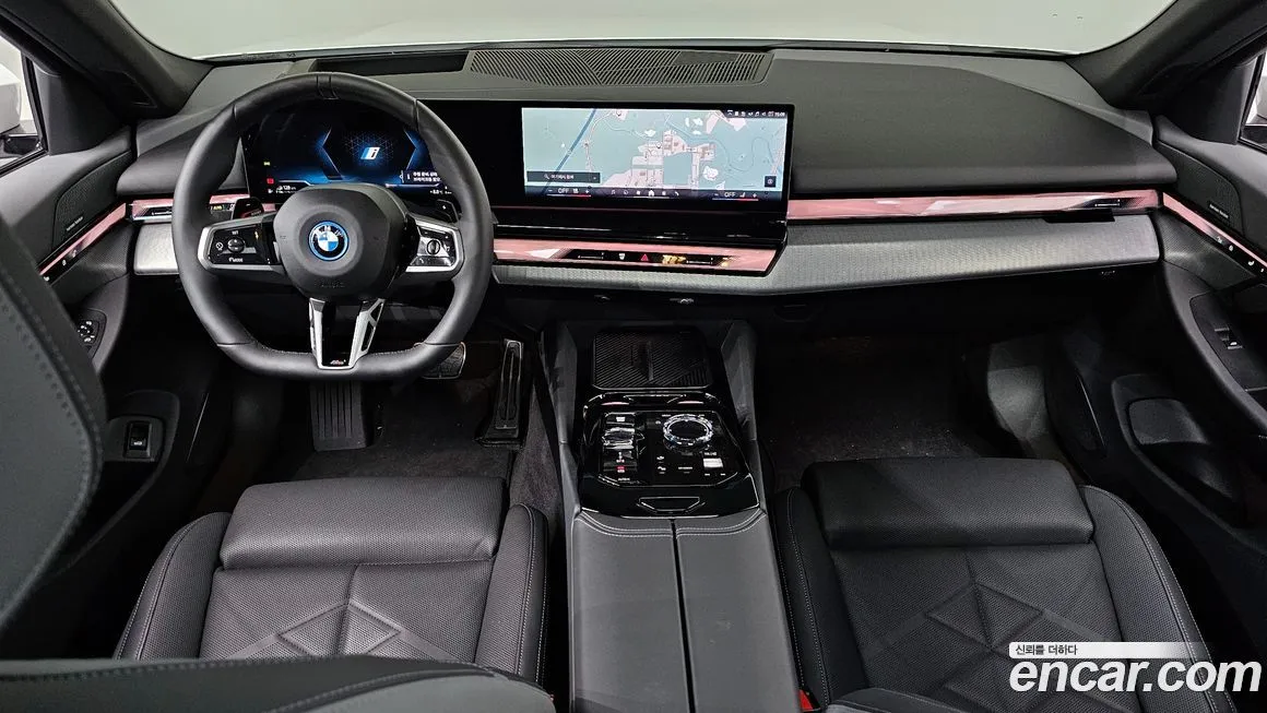 BMW 5-Series 2025 из KR, фото 7