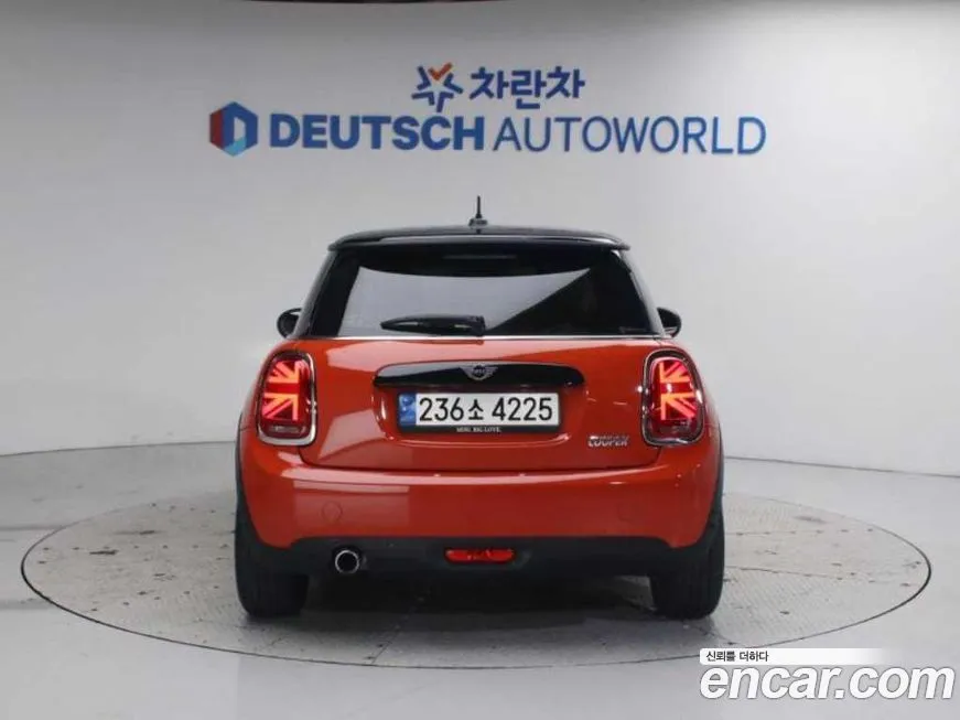Mini Cooper 2021 из KR, фото 4