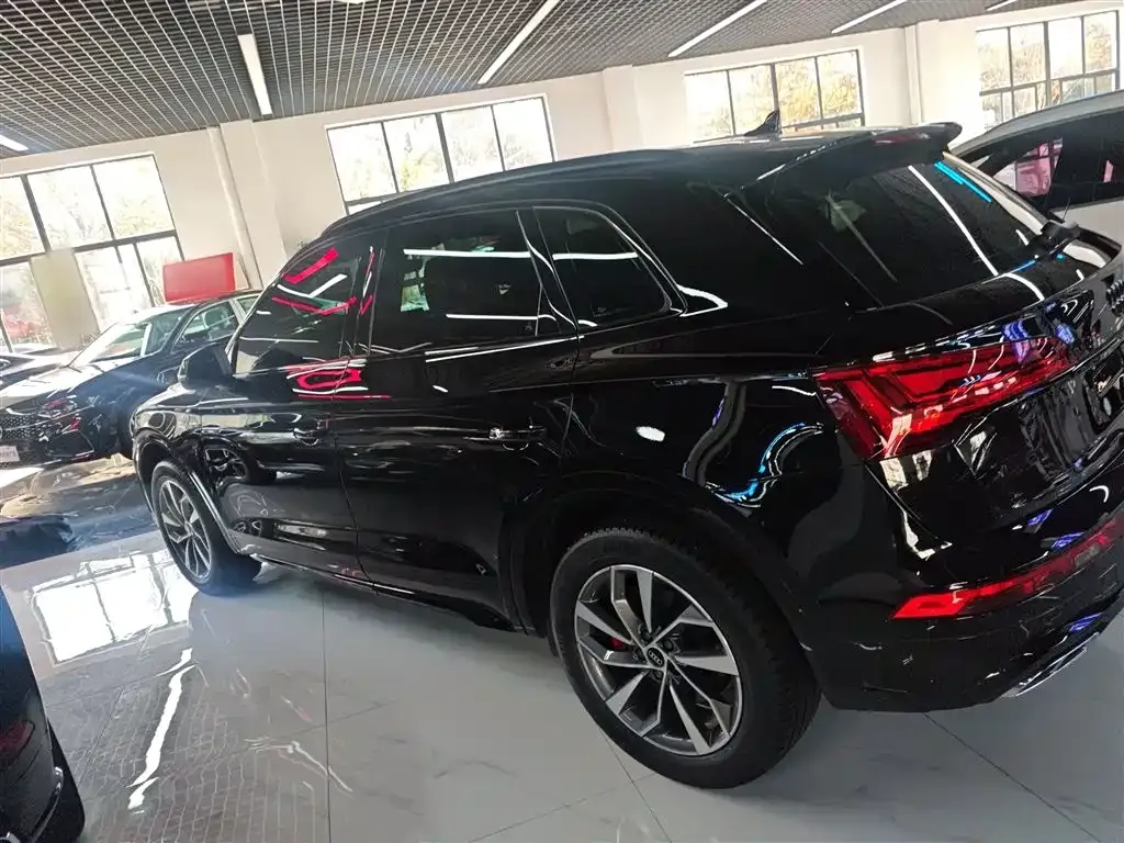 Audi Q5L 2024 из CN, фото 5