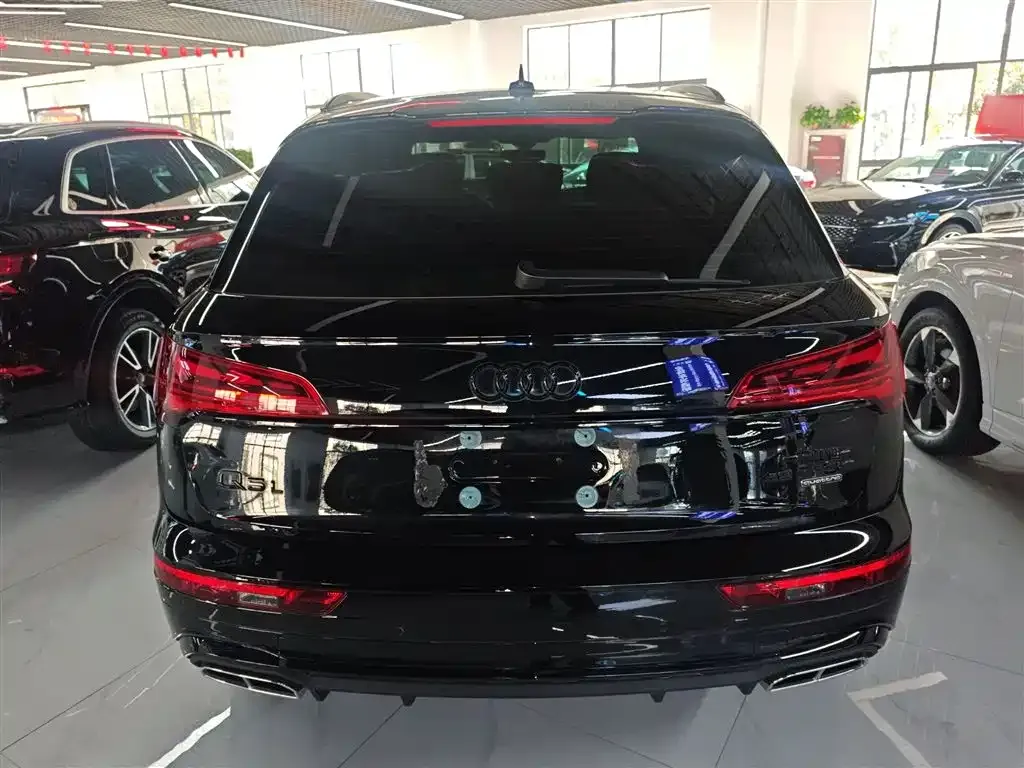 Audi Q5L 2024 из CN, фото 6