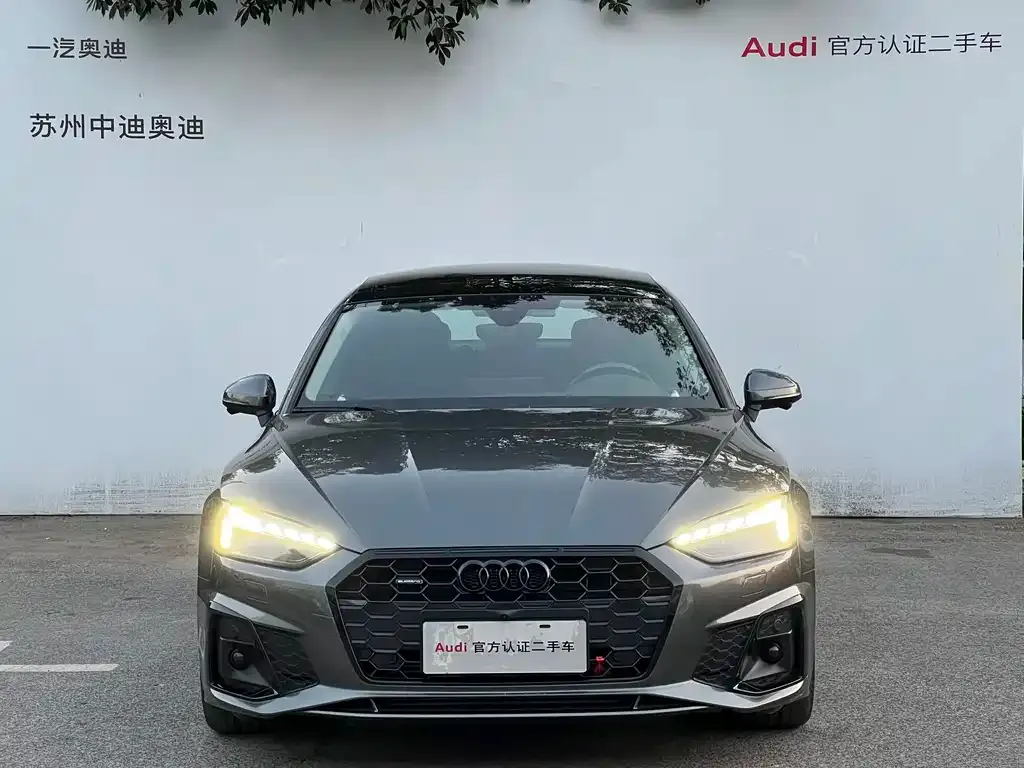 Audi A5 (Import) — фото 2