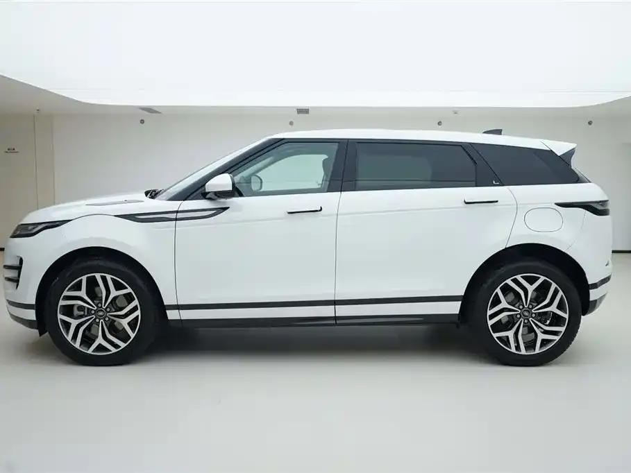 Land Rover Evoque PHEV 2023 из CN, фото 3