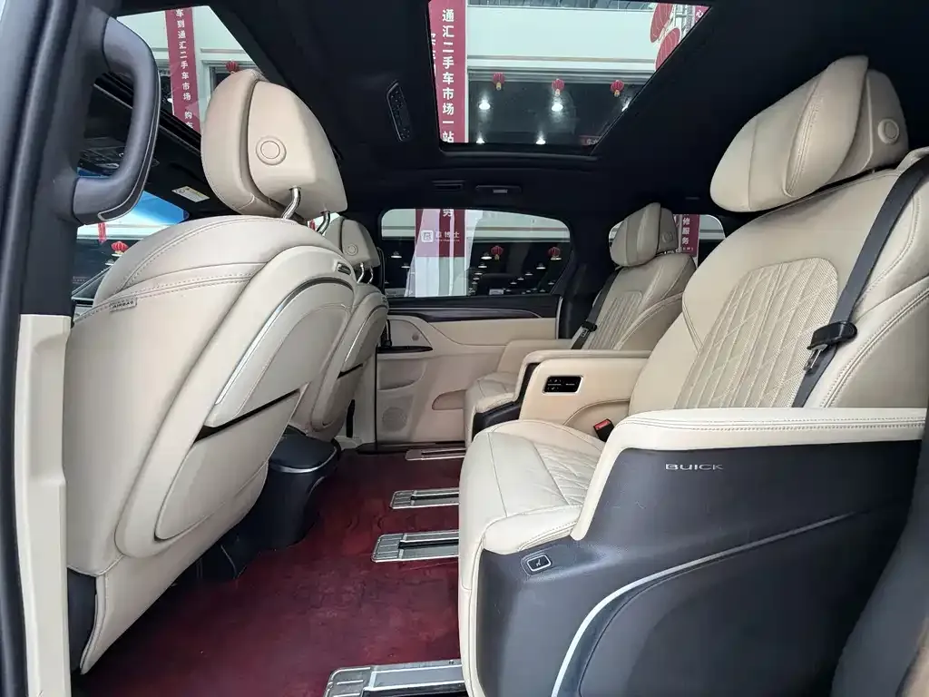 Buick GL8 2023 из CN, фото 9