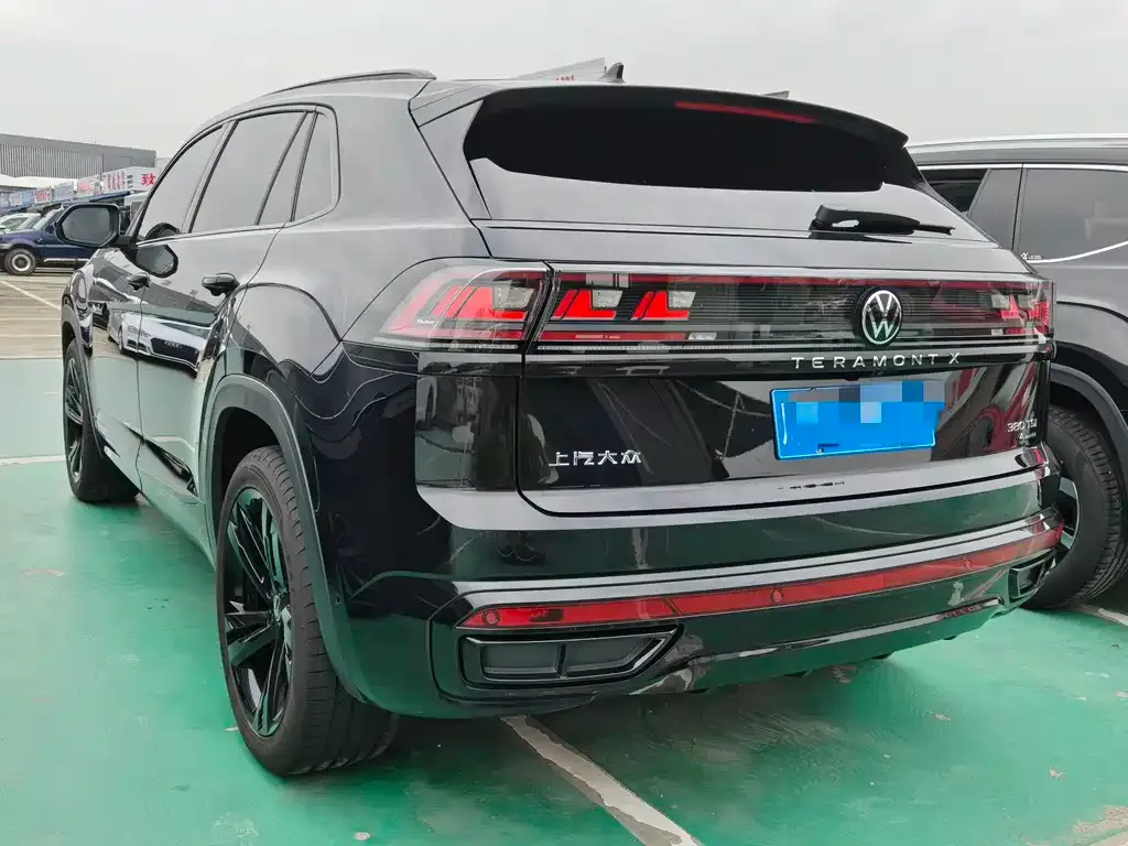 Volkswagen Teramont 2024 из CN, фото 10